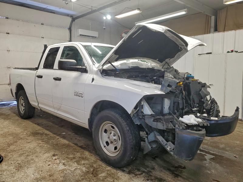 Photo 4 from auction – 2017 RAM 1500 ST with VIN 1C6RR7FG1HS581445