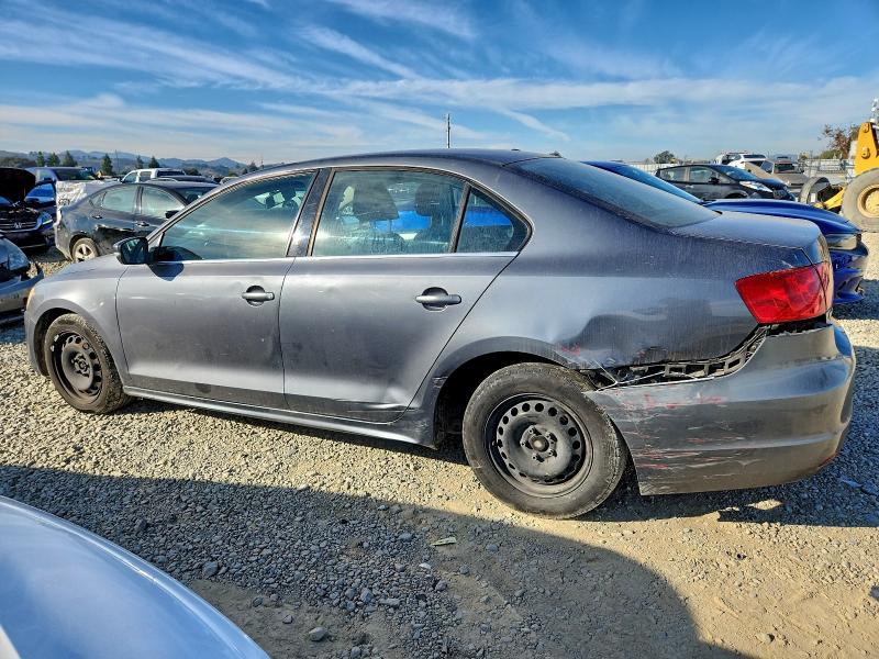 Photo 2 from auction – 2013 VOLKSWAGEN JETTA SE with VIN 3VWDP7AJ9DM403472