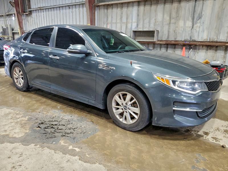 Photo 4 from auction – 2016 KIA OPTIMA LX with VIN KNAGT4L30G5079425