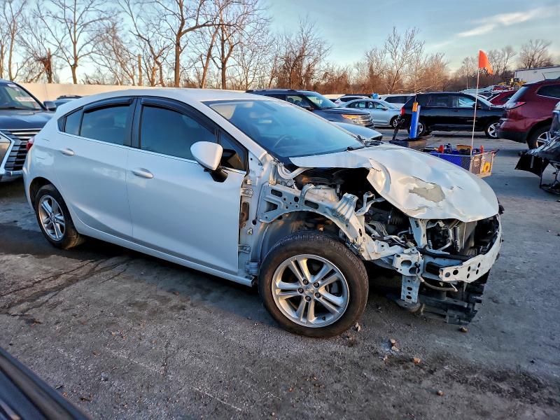 Photo 4 from auction – 2018 CHEVROLET CRUZE LT with VIN 3G1BE6SM2JS618064