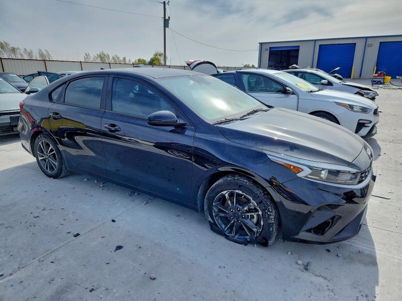 Photo 4 from auction – 2023 KIA FORTE LX with VIN 3KPF24AD8PE507579