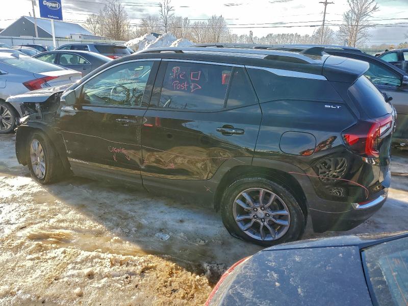 Photo 2 from auction – 2022 GMC TERRAIN SL with VIN 3GKALVEV5NL281305