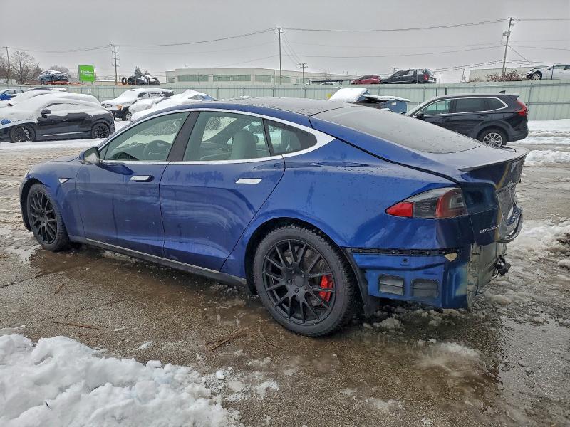 Photo 2 from auction – 2015 TESLA MODEL S P9 with VIN 5YJSA1V47FF100369