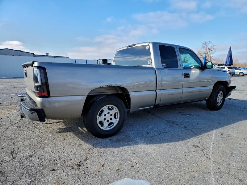 Photo 3 from auction – 2003 CHEVROLET SILVERADO with VIN 2GCEC19T231125509