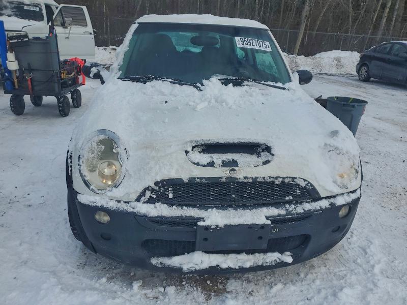 Photo 5 from auction – 2004 MINI COOPER with VIN WMWRE33484TD85157