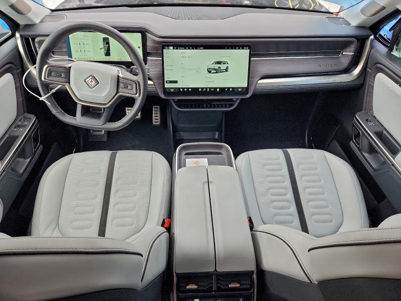 Photo 8 from auction – 2023 RIVIAN R1S with VIN 7PDSGABLXPN008551