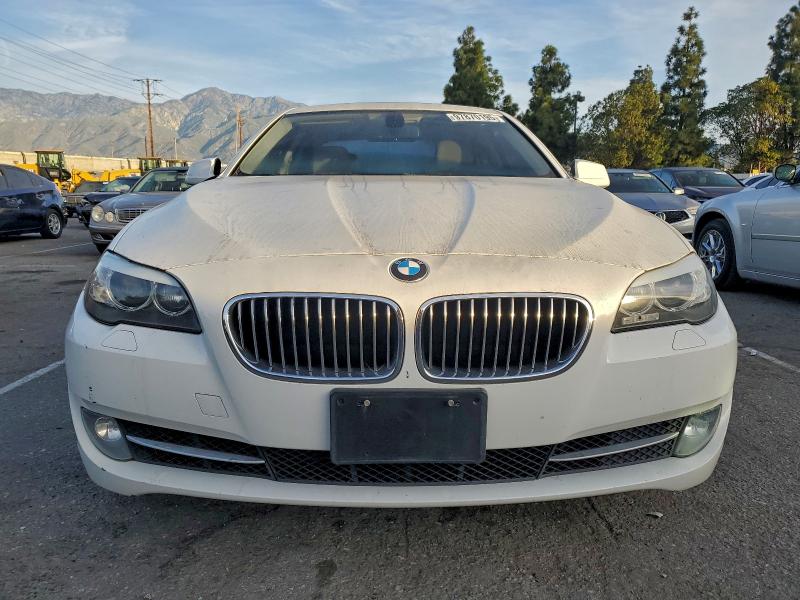Photo 5 from auction – 2012 BMW 528 I with VIN WBAXG5C52CDY29807