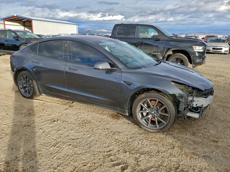 Photo 4 from auction – 2018 TESLA MODEL 3 with VIN 5YJ3E1EB3JF066530