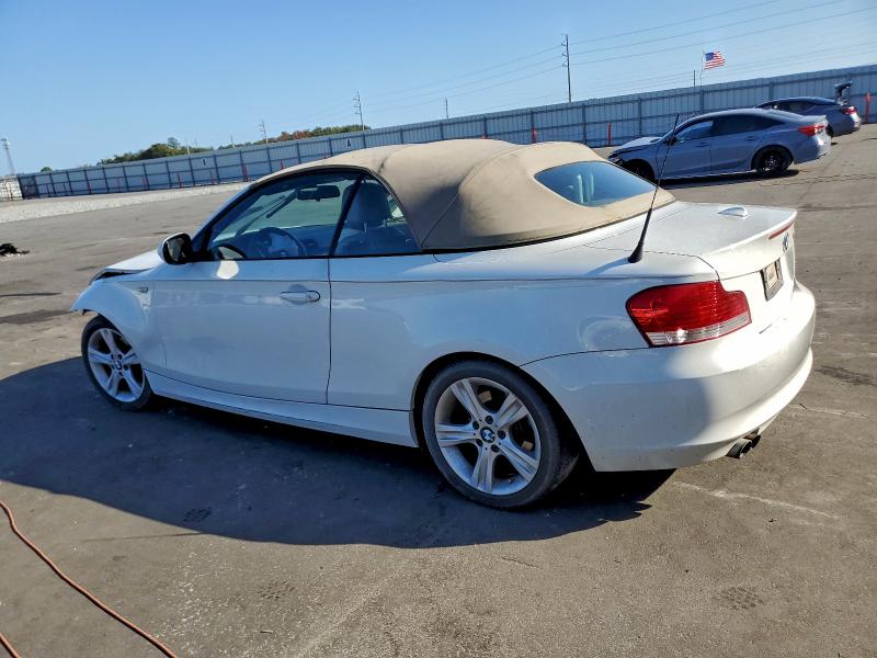 Zdjęcie 2 z aukcji – 2010 BMW 128 I z VIN WBAUL7C52AVJ77949