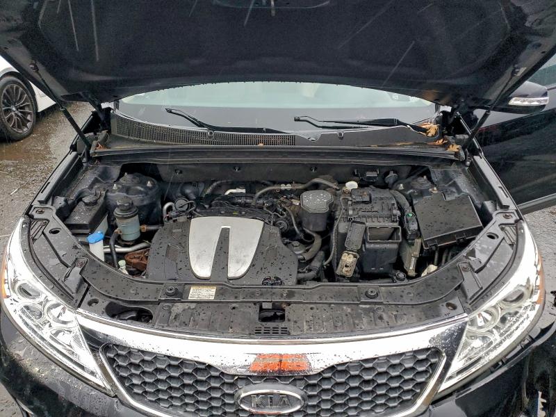 Photo 12 from auction – 2011 KIA SORENTO EX with VIN 5XYKUDA21BG125087