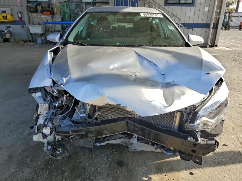 Photo 5 from auction – 2014 TOYOTA COROLLA L with VIN 2T1BURHE2EC211067