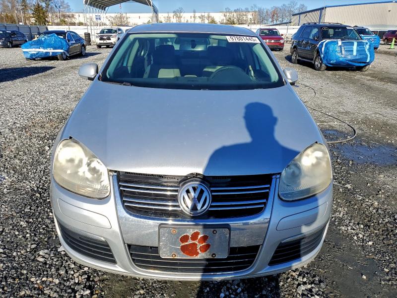 Photo 5 from auction – 2007 VOLKSWAGEN JETTA 2.5 with VIN 3VWSF71K27M026166