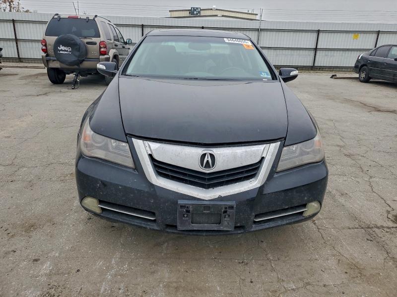 Photo 5 from auction – 2010 ACURA RL with VIN JH4KB2F69AC001222