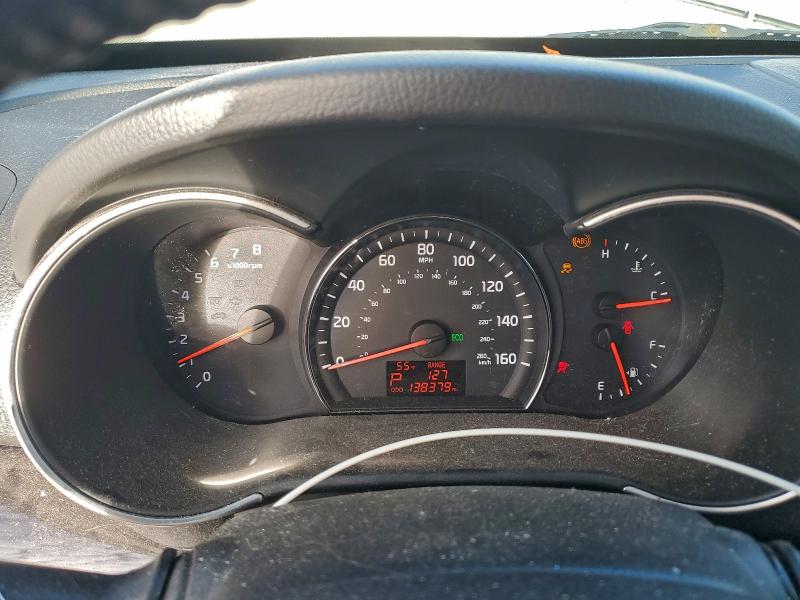 Photo 9 from auction – 2014 KIA SORENTO LX with VIN 5XYKT3A62EG494593