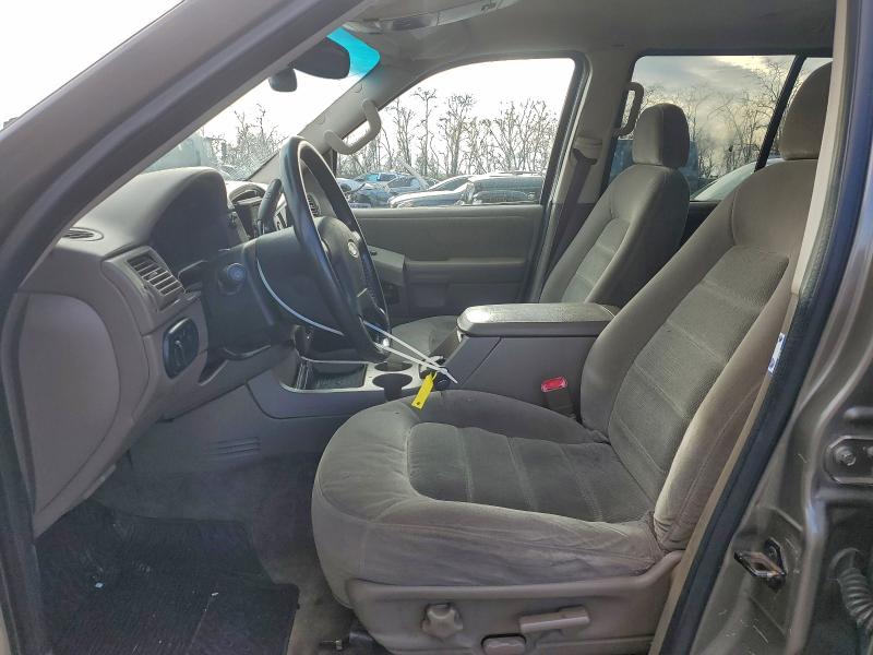 Photo 7 from auction – 2002 FORD EXPLORER X with VIN 1FMDU73E02ZC11313