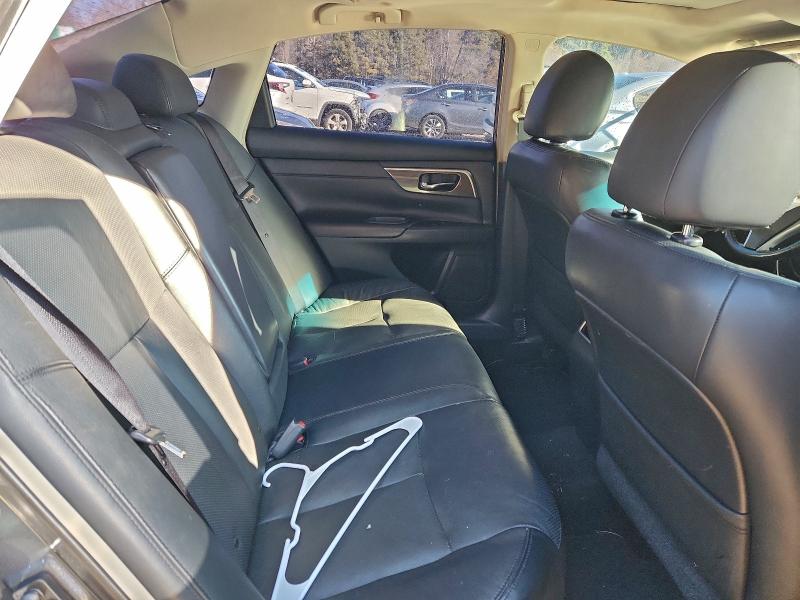 Photo 10 from auction – 2013 NISSAN ALTIMA 3.5 with VIN 1N4BL3AP5DC281154