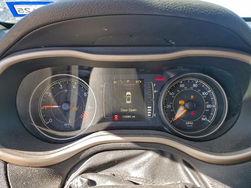 Photo 9 from auction – 2015 JEEP CHEROKEE with VIN 1C4PJLAB5FW669688