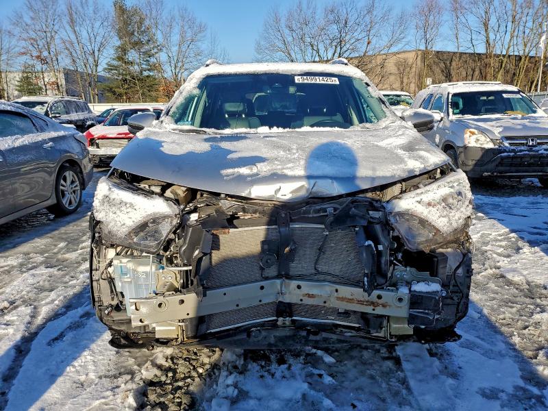 Zdjęcie 5 z aukcji – 2017 TOYOTA RAV4 LIMIT z VIN 2T3DFREV7HW642182
