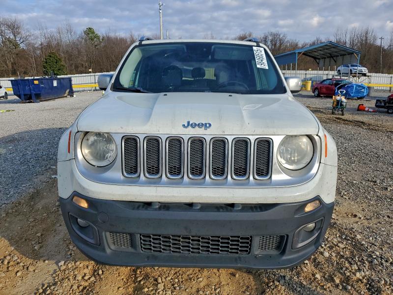 Photo 5 from auction – 2016 JEEP RENEGADE L with VIN ZACCJBDT9GPC58998
