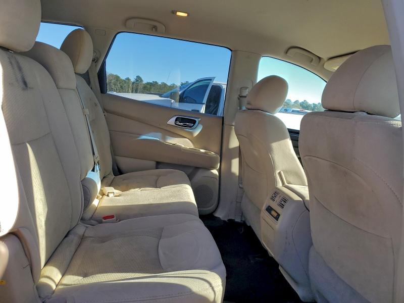 Photo 11 from auction – 2016 NISSAN PATHFINDER with VIN 5N1AR2MN3GC626528