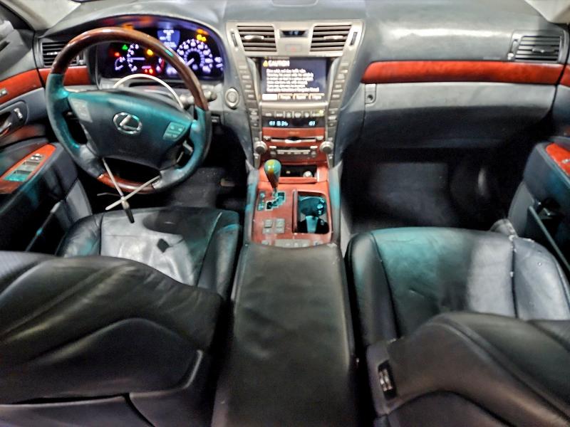 Photo 8 from auction – 2007 LEXUS LS 460L with VIN JTHGL46F575000306