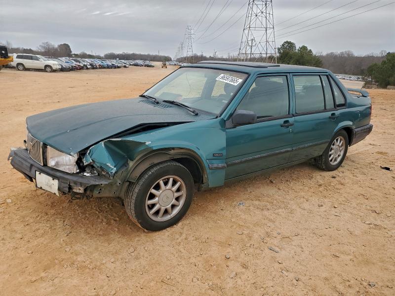 1994 VOLVO 940