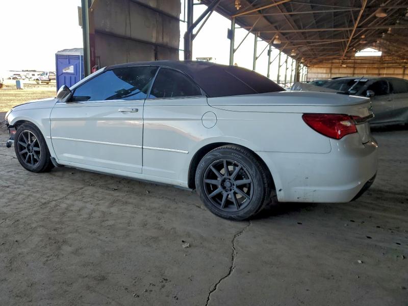 Photo 2 from auction – 2012 CHRYSLER 200 TOURIN with VIN 1C3BCBEB3CN229421