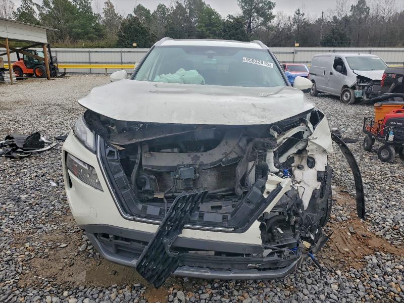 Photo 5 from auction – 2023 NISSAN ROGUE SL with VIN 5N1BT3CB2PC754715