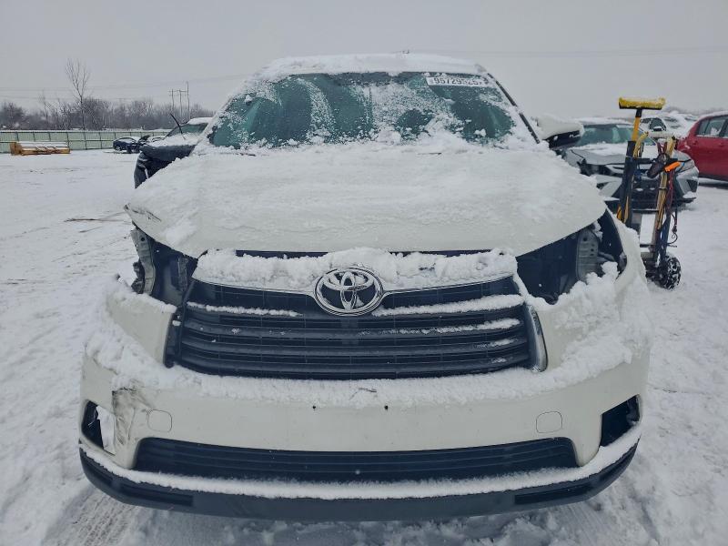 Photo 5 from auction – 2014 TOYOTA HIGHLANDER with VIN 5TDJKRFH2ES018309