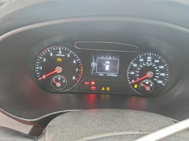 Photo 9 from auction – 2016 KIA SORENTO EX with VIN 5XYPH4A15GG028046