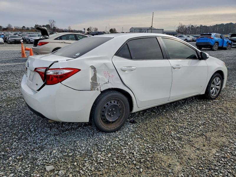 Photo 3 from auction – 2015 TOYOTA COROLLA L with VIN 5YFBURHE9FP297298