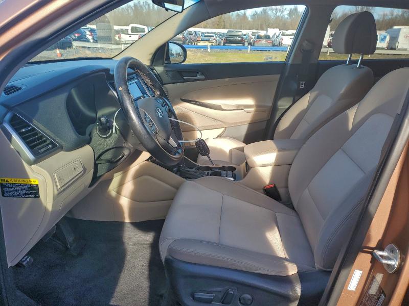 Photo 7 from auction – 2017 HYUNDAI TUCSON LIM with VIN KM8J3CA47HU497319