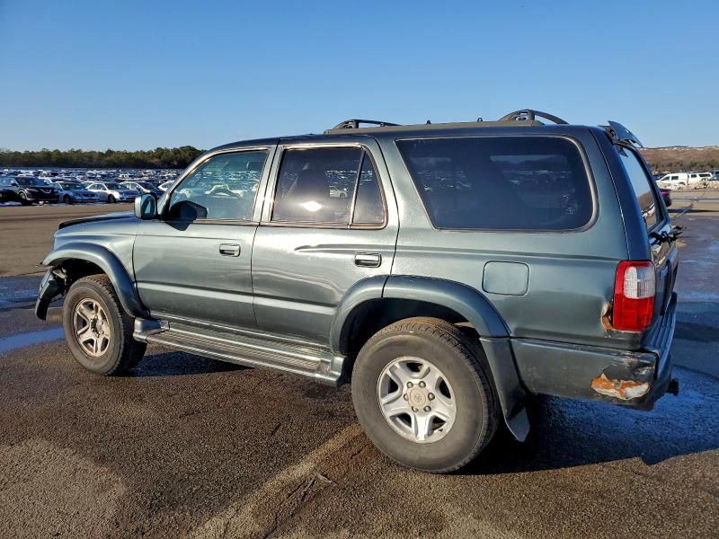 Photo 2 from auction – 2000 TOYOTA 4RUNNER SR with VIN JT3HN86R7Y0314091