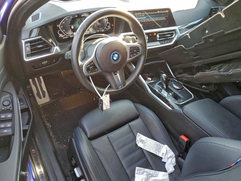 Photo 8 from auction – 2022 BMW 330 with VIN 3MW5P7J08N8C59015