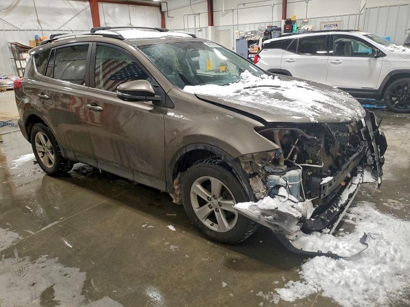 Photo 4 from auction – 2014 TOYOTA RAV4 XLE with VIN 2T3RFREV1EW162592
