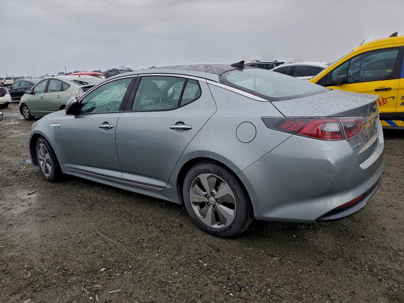 Photo 2 from auction – 2016 KIA OPTIMA HYB with VIN KNAGN4AD1G5092450
