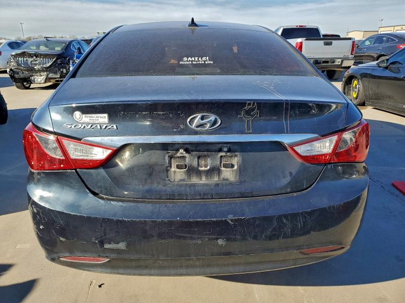 Photo 6 from auction – 2012 HYUNDAI SONATA GLS with VIN 5NPEB4AC4CH446787