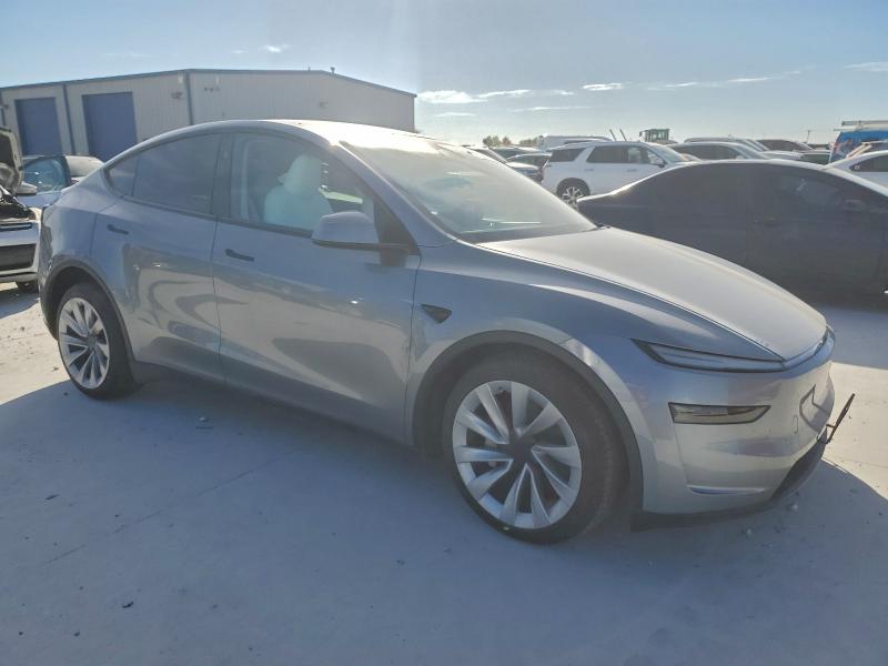 Photo 4 from auction – 2026 TESLA MODEL Y with VIN 7SAYGDEE1TA382636
