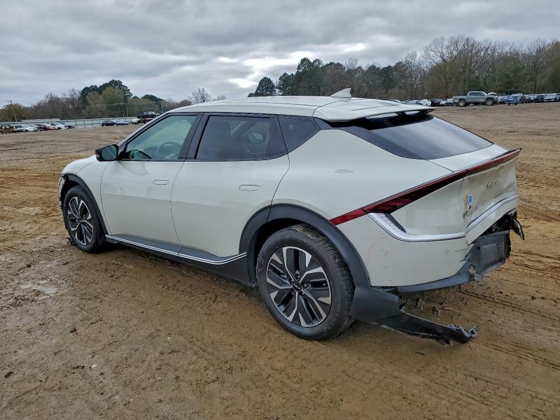 Photo 2 from auction – 2024 KIA EV6 LIGHT with VIN KNDC3DLC7R5616800