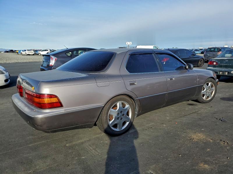 Foto 3 de la subasta – 1993 LEXUS LS 400 con VIN JT8UF11E2P0148014