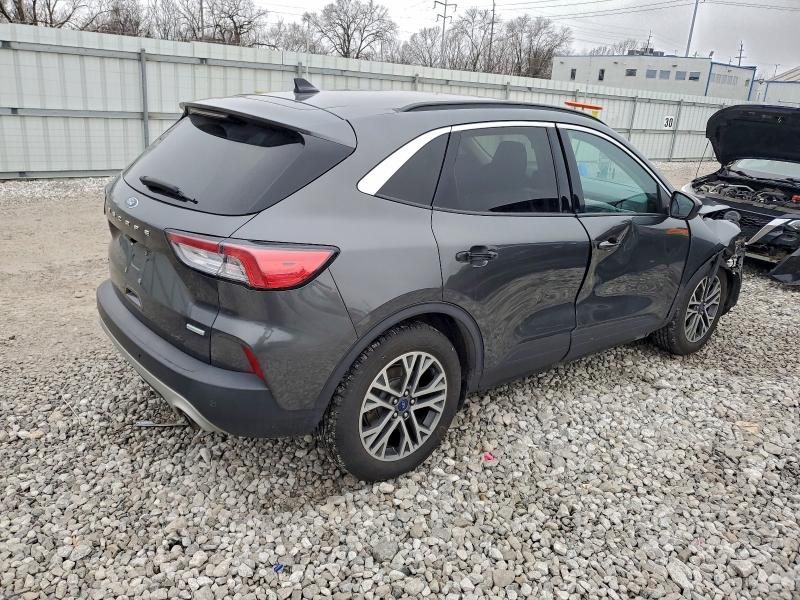 Photo 3 from auction – 2020 FORD ESCAPE SEL with VIN 1FMCU0H69LUA72964
