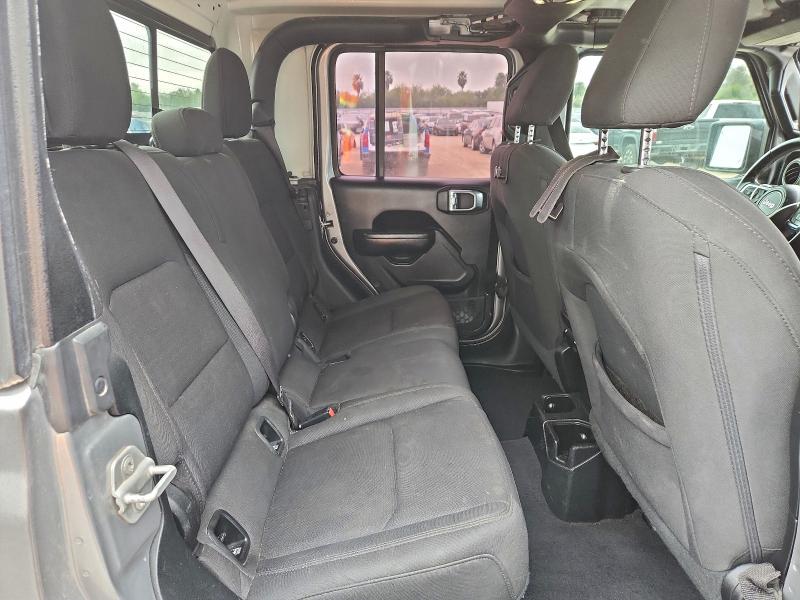 Photo 10 from auction – 2020 JEEP GLADIATOR with VIN 1C6HJTAG5LL130072