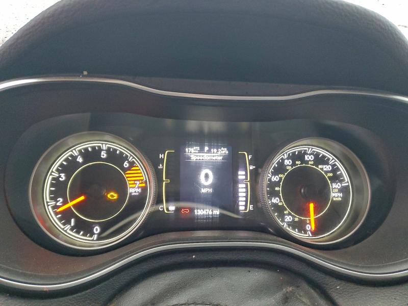 Photo 9 from auction – 2020 JEEP CHEROKEE L with VIN 1C4PJMCB1LD564334