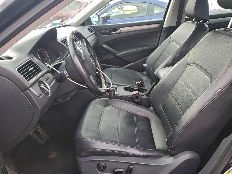Photo 7 from auction – 2015 VOLKSWAGEN PASSAT S with VIN 1VWAT7A34FC115296