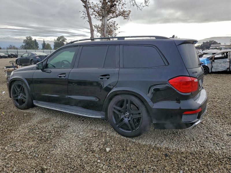 Photo 2 from auction – 2015 MERCEDES-BENZ GL 550 4MA with VIN 4JGDF7DE8FA460911