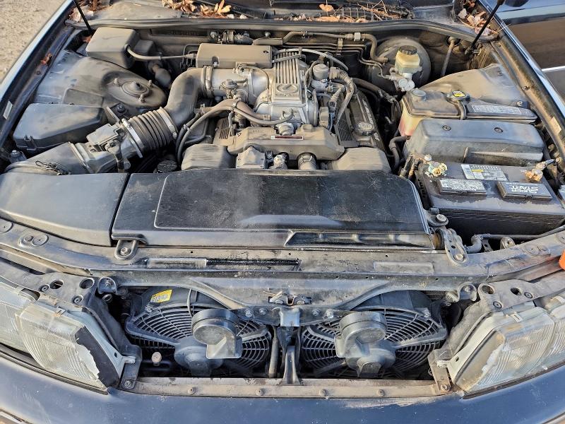 Photo 11 from auction – 1993 LEXUS LS with VIN JT8UF11E0P0162784