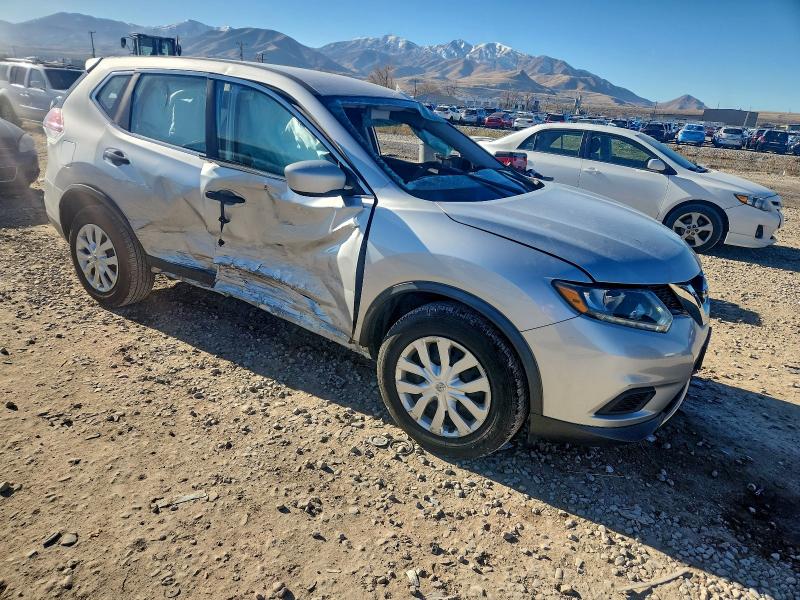 Photo 4 from auction – 2016 NISSAN ROGUE S with VIN KNMAT2MV8GP731905