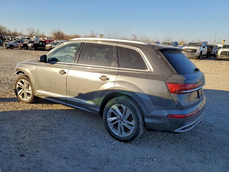 Photo 2 from auction – 2021 AUDI Q7 PREMIUM with VIN WA1LJAF7XMD021435