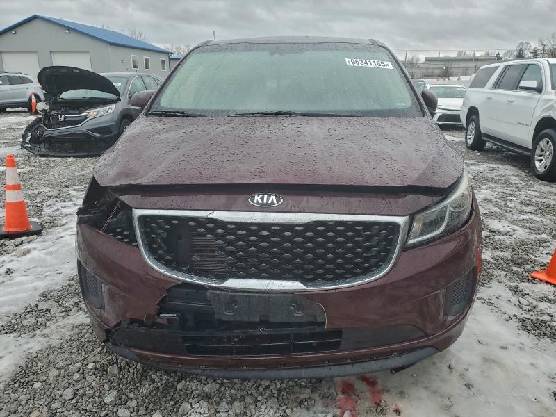 Photo 5 from auction – 2017 KIA SEDONA LX with VIN KNDMB5C17H6319899