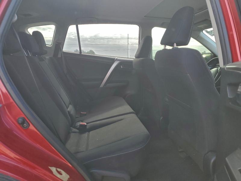 Photo 11 from auction – 2016 TOYOTA RAV4 XLE with VIN JTMWFREV6GJ082127